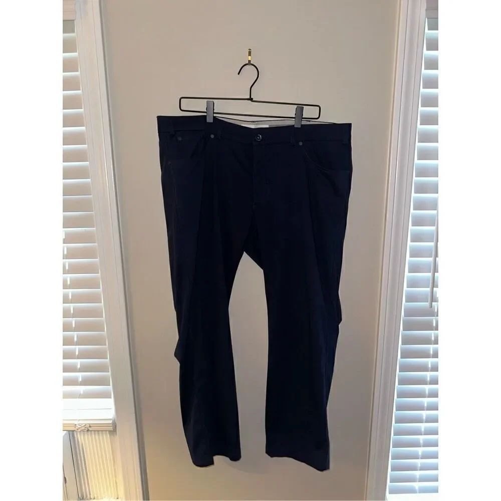 Brax Feel Good Style Chuck Navy Size 40/34